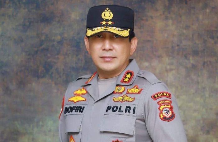 CHUTOGEL - Komjen Ahmad Dofiri: Jabatan, Karier, dan Kontribusi di Kepolisian